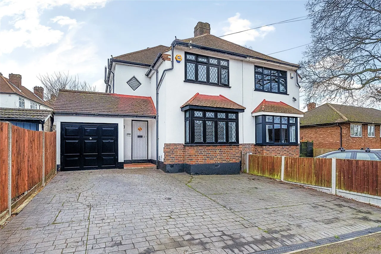 3 bed house for sale — Elmstead Lane, Chislehurst, BR7