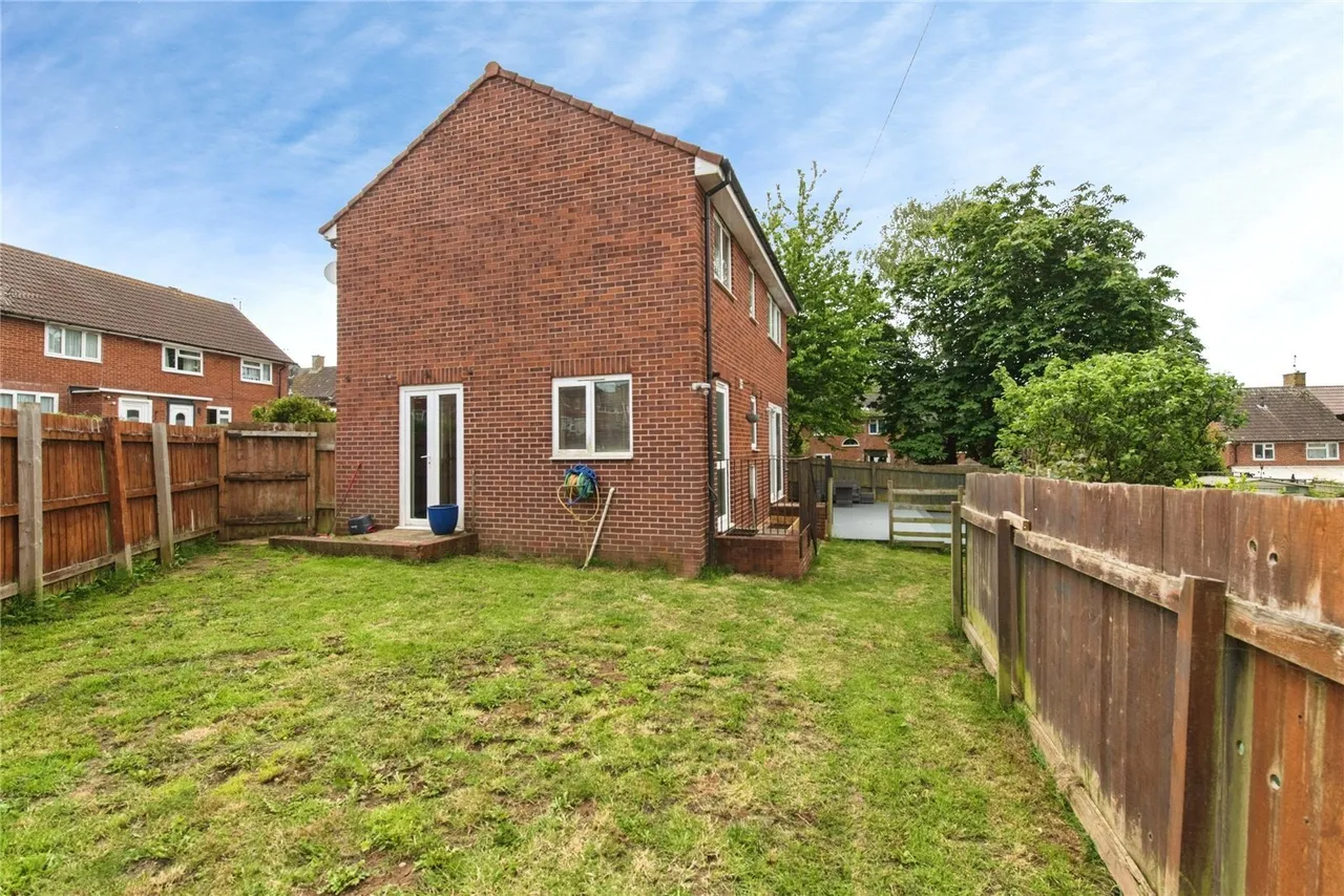 Berry Close, Exmouth, EX8, photo 10