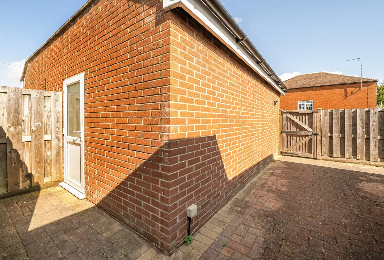Watledge Close, Tewkesbury, GL20 5RJ, photo 12