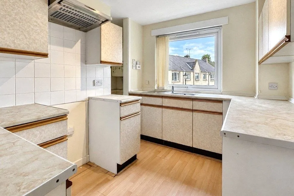 Masonic Close, Elgin, IV30, photo 6
