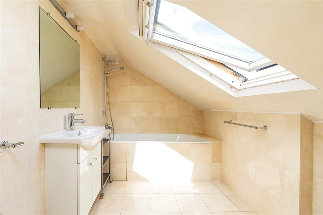 Haverstock Hill, Belsize Park, London, NW3 2AT, photo 23