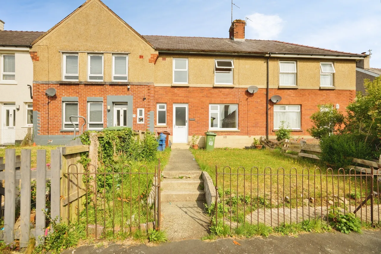 3 bed house for sale — Lon Ogwen, Bangor