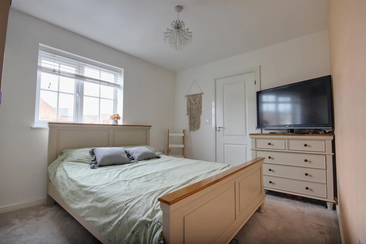 Wheatley Drive, Cottingham, photo 9