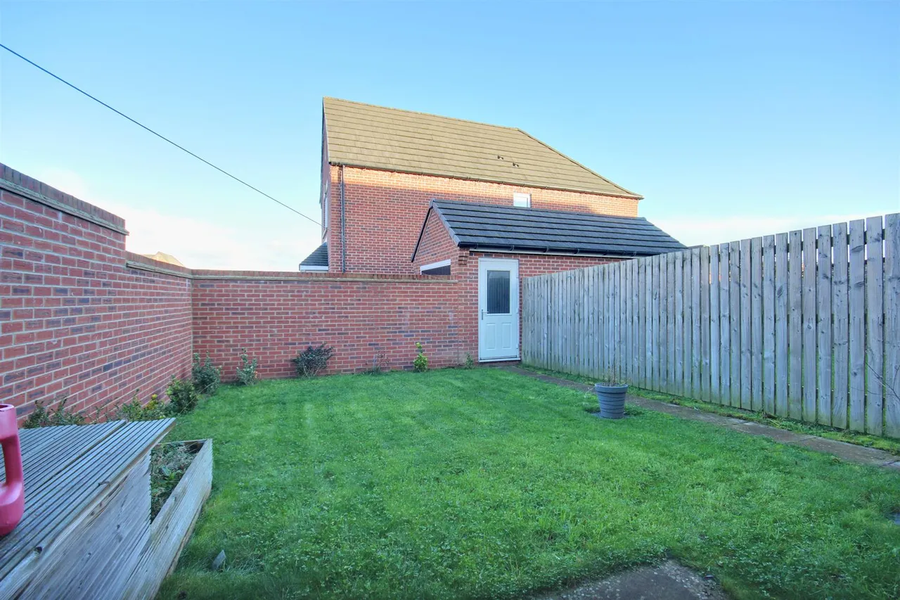 Wheatley Drive, Cottingham, photo 11