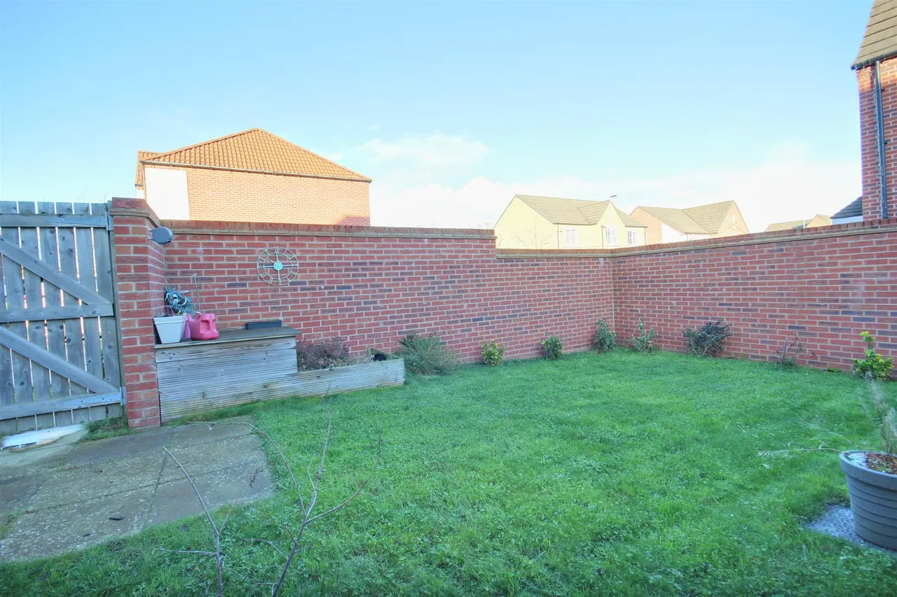 Wheatley Drive, Cottingham, photo 12