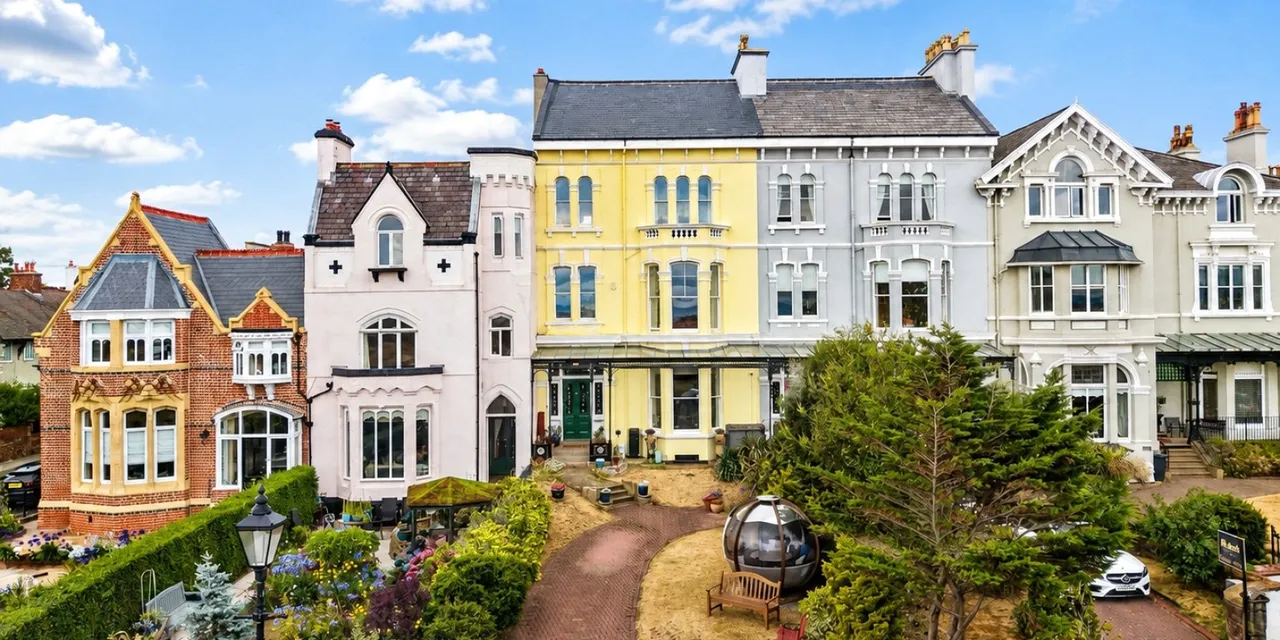 7 bed house for sale, Beach Lawn, Liverpool, L22