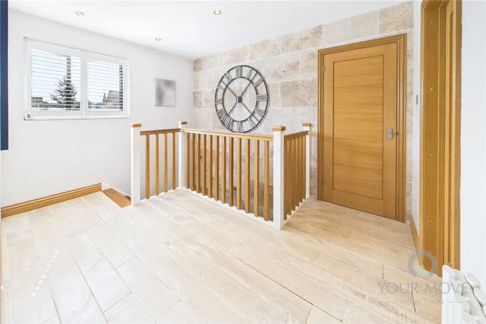 Meadow Close, Ringstead, NN14, photo 21