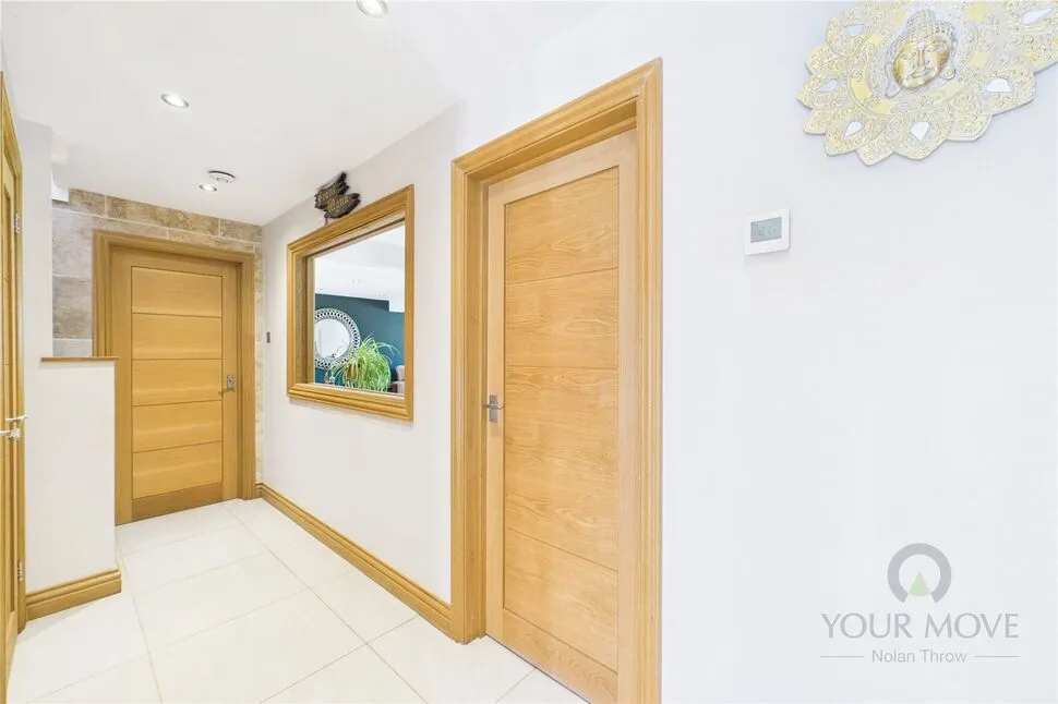 Meadow Close, Ringstead, NN14, photo 8