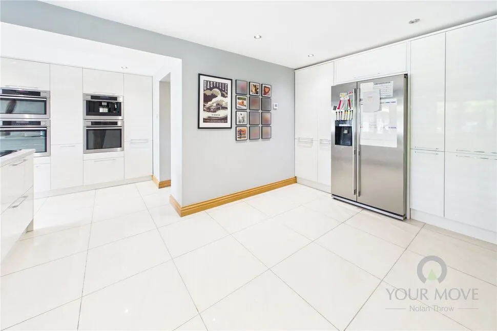 Meadow Close, Ringstead, NN14, photo 12