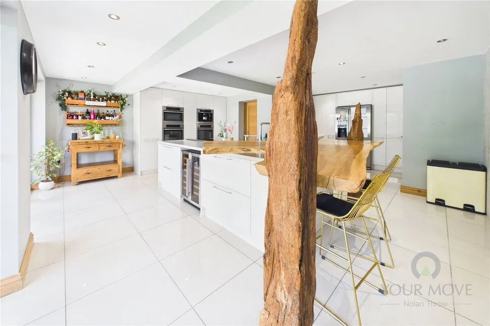 Meadow Close, Ringstead, NN14, photo 9