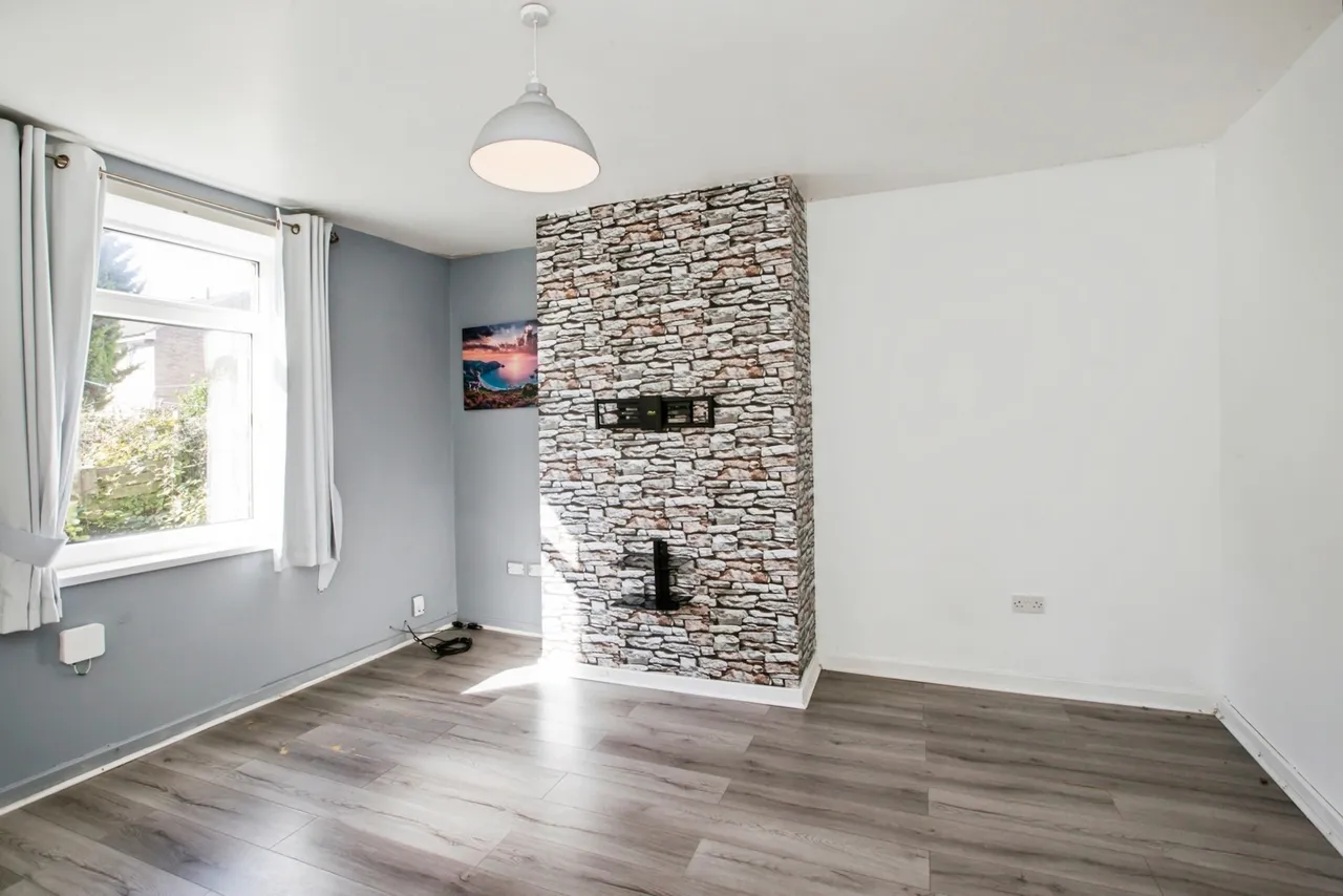 Bethel Street, Halifax, HX3, photo 16