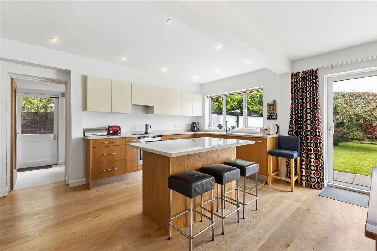 Pitch & Pay Lane, Sneyd Park, Bristol, BS9 1NH, photo 4
