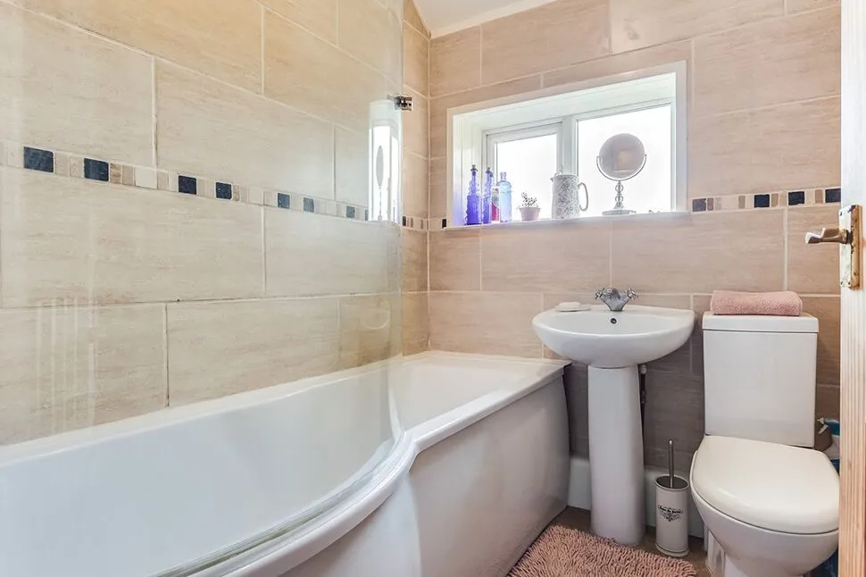 Carr House Gate, Wyke, West Yorkshire, BD12, photo 6