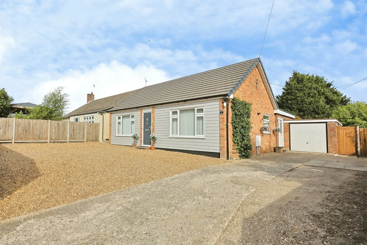 3 bed house for sale, Cromer Road, Hevingham, NR10
