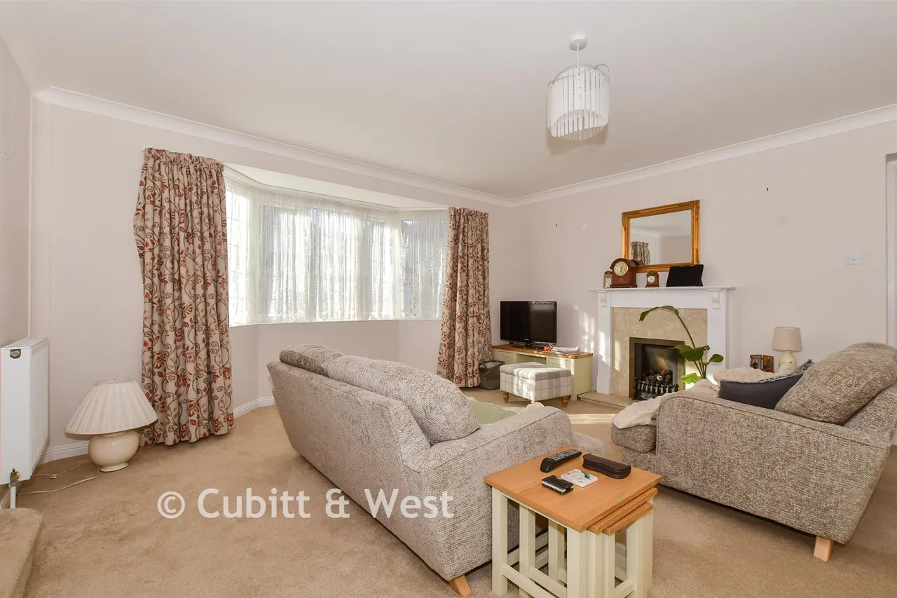Campion Close, Littlehampton, BN16, photo 11