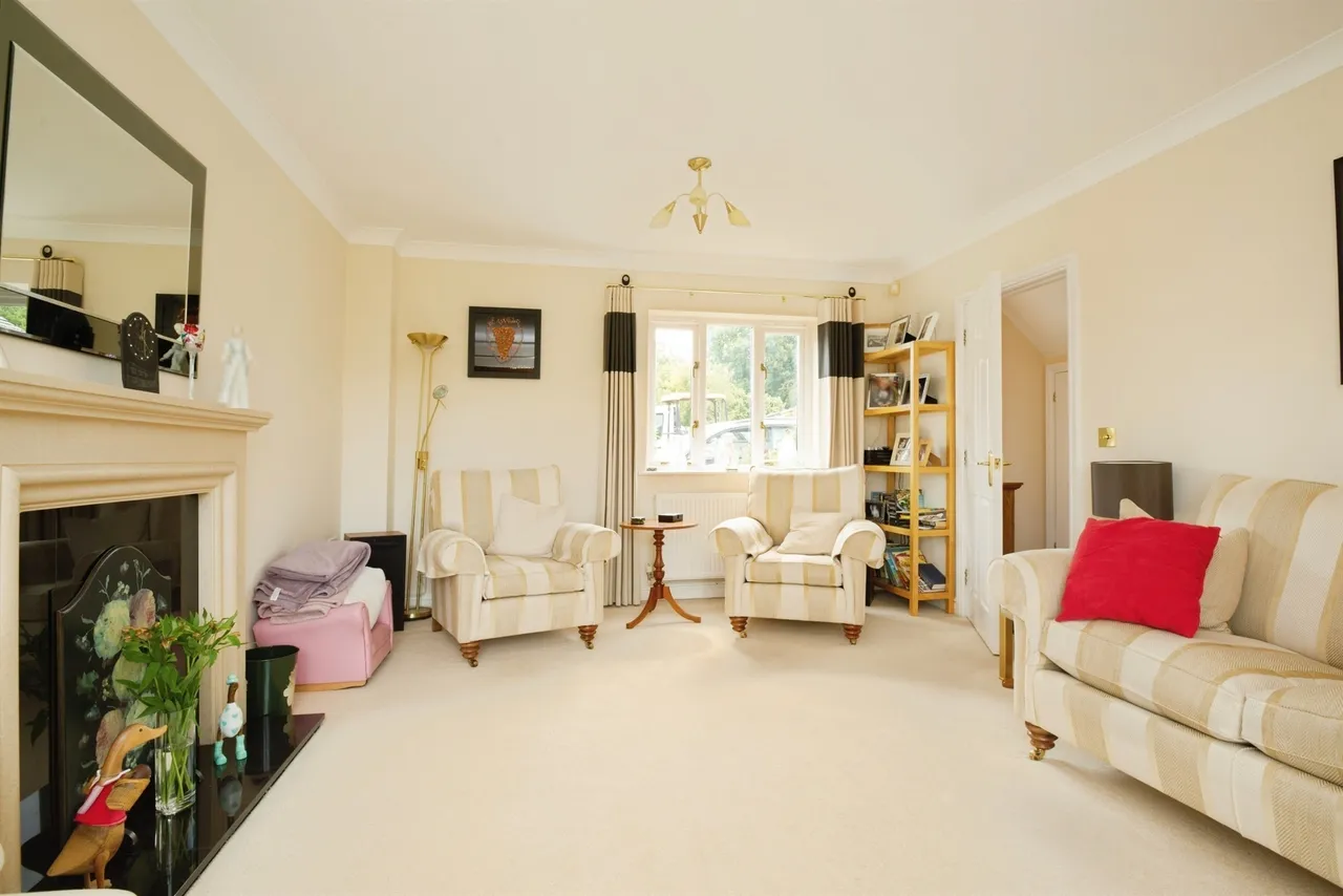 Cwrt Llanfair Cowbridge, CF71, photo 7