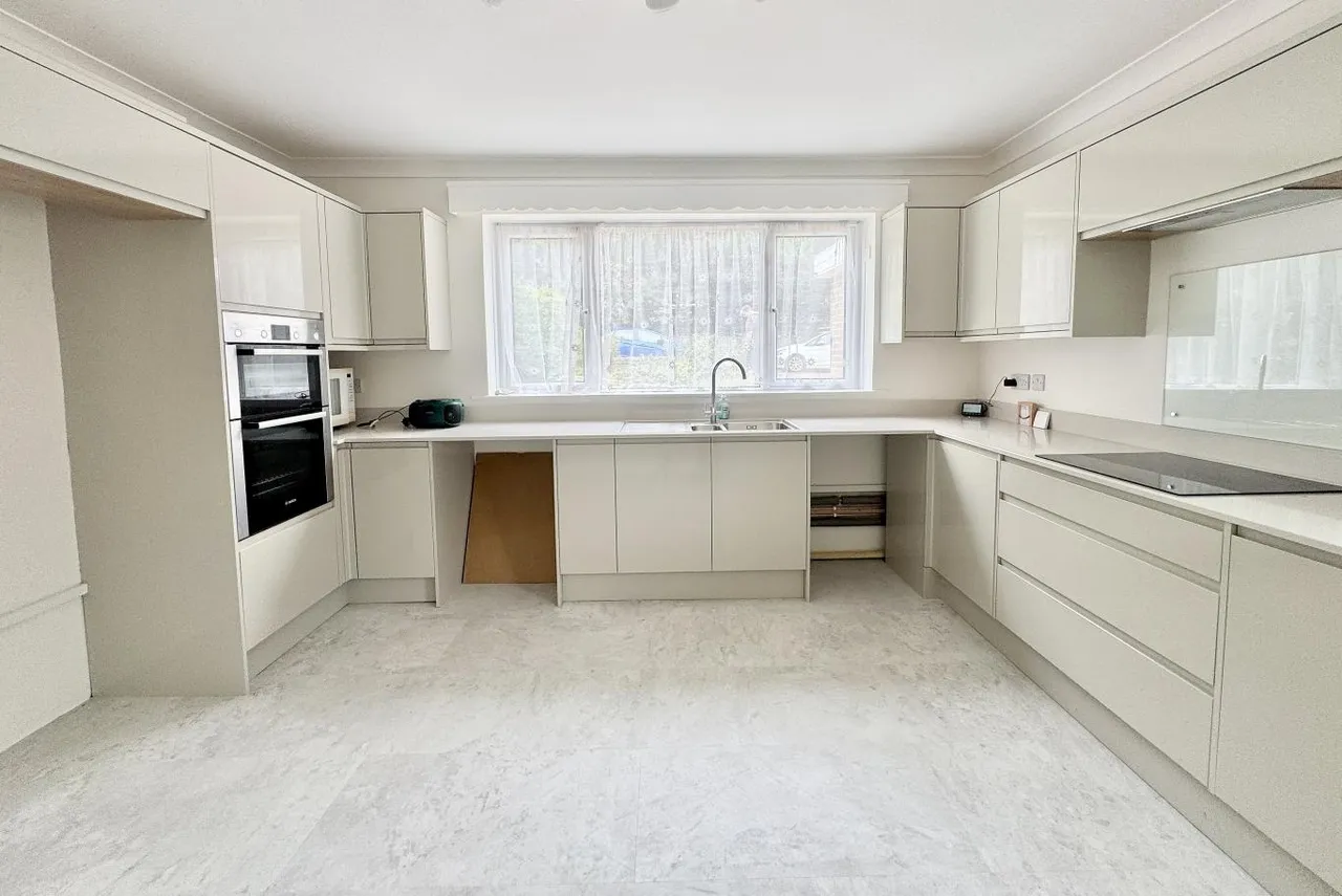 Leven Close, BH4, photo 17