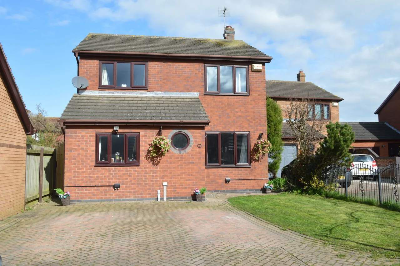 4 bed house for sale, Churchill Rise, Burstwick, HU12