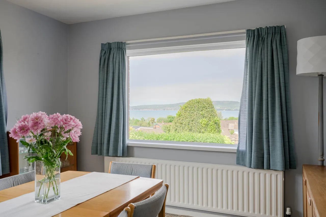 Craigdarragh Park East, seahill, BT18, photo 14