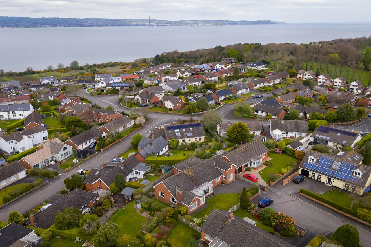 Craigdarragh Park East, seahill, BT18, photo 56