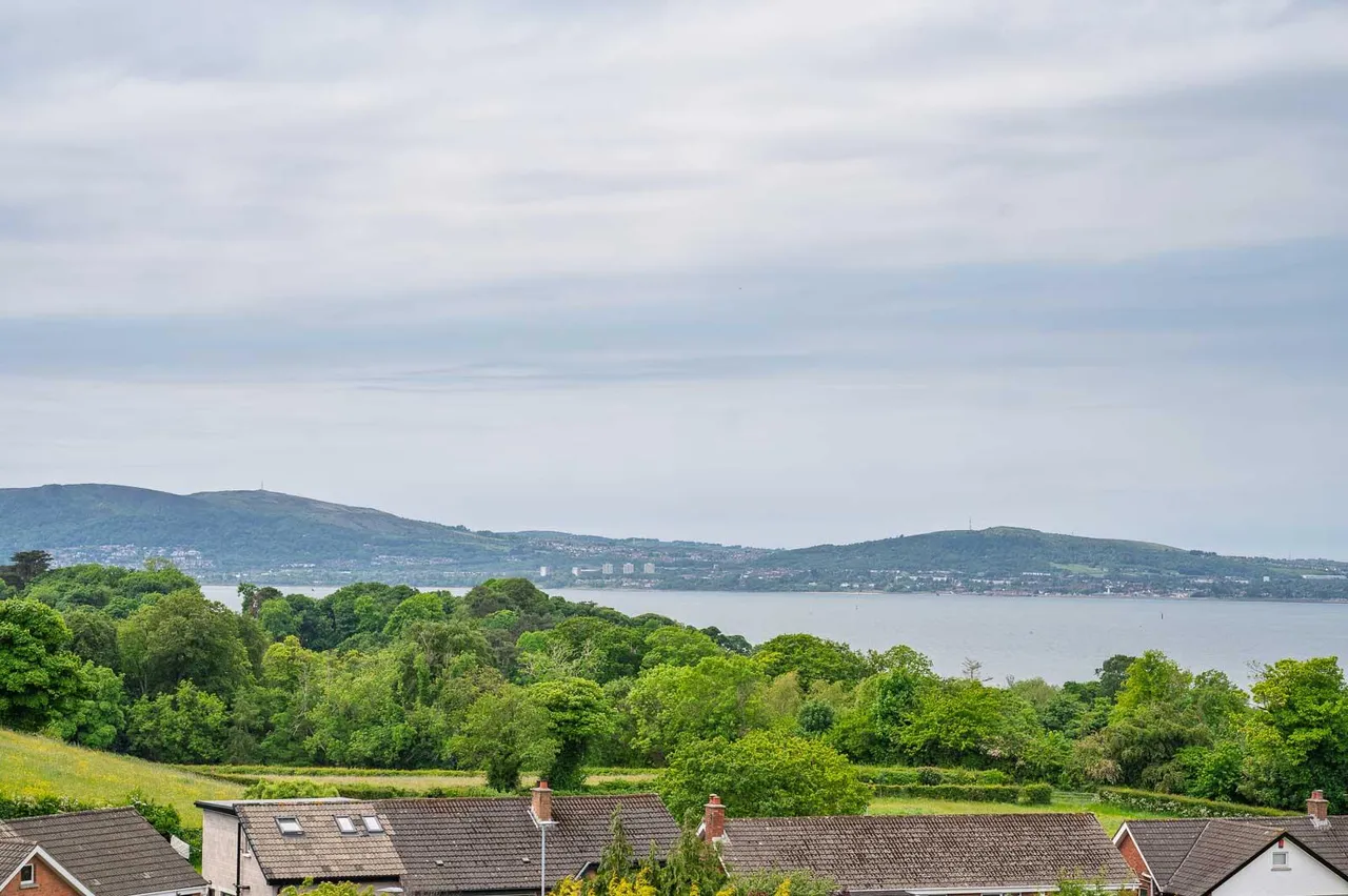 Craigdarragh Park East, seahill, BT18, photo 60