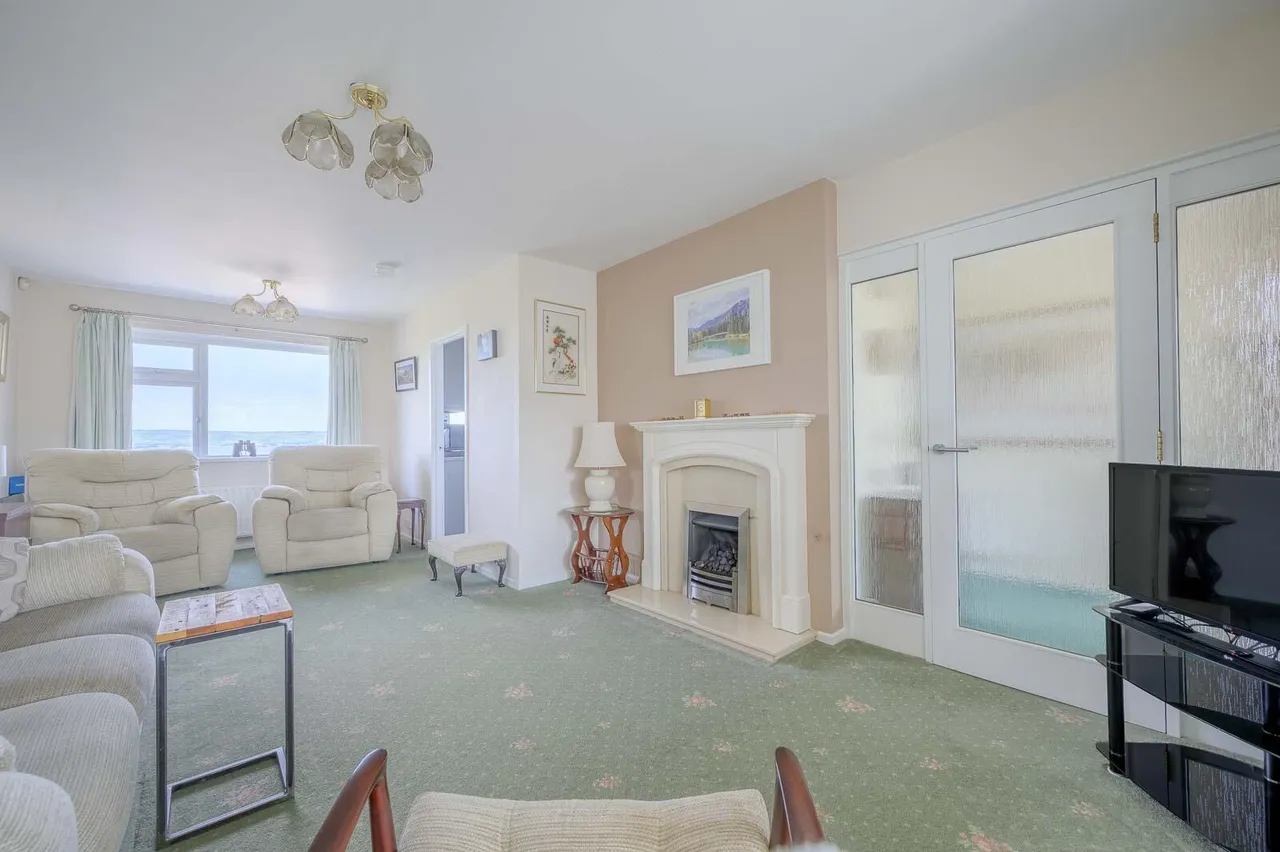 Craigdarragh Park East, seahill, BT18, photo 11