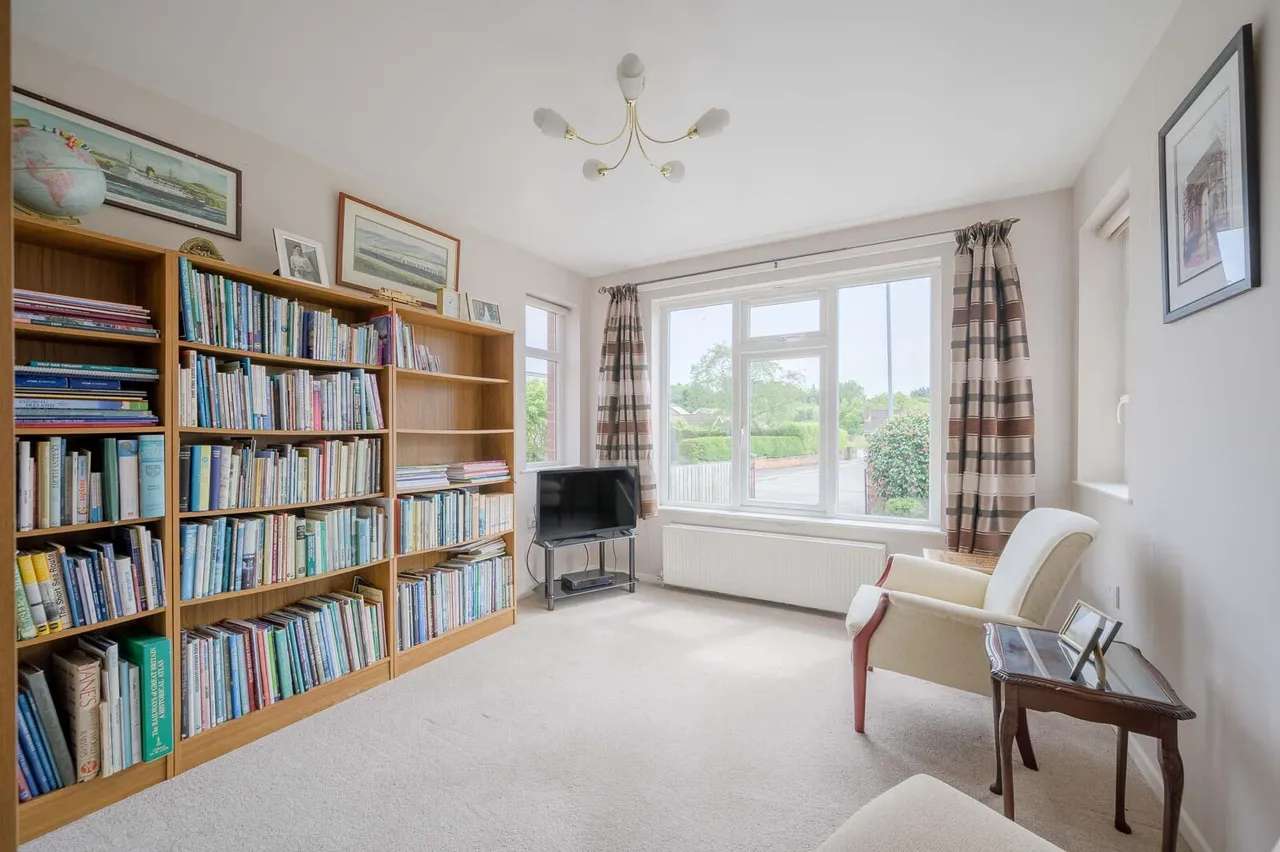 Craigdarragh Park East, seahill, BT18, photo 37