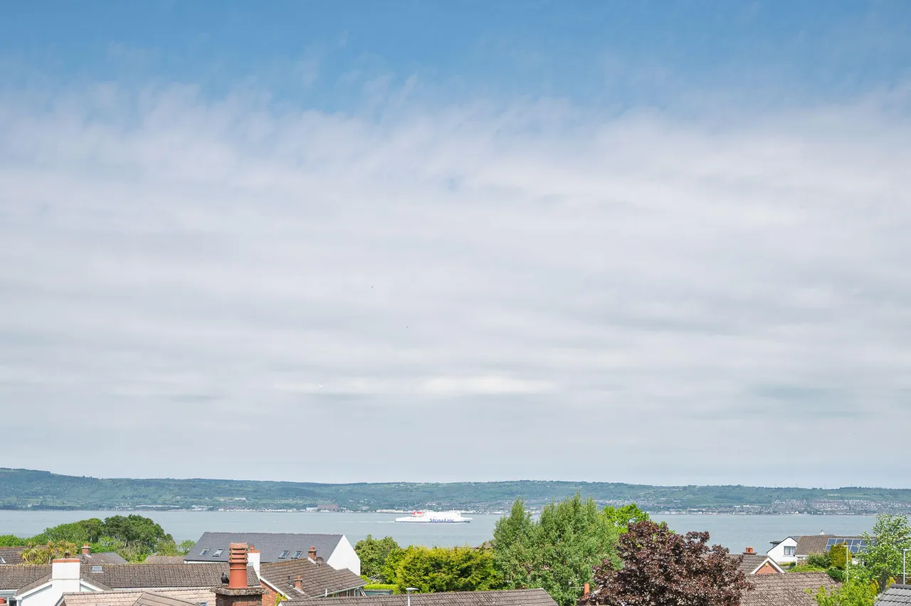 Craigdarragh Park East, seahill, BT18, photo 58