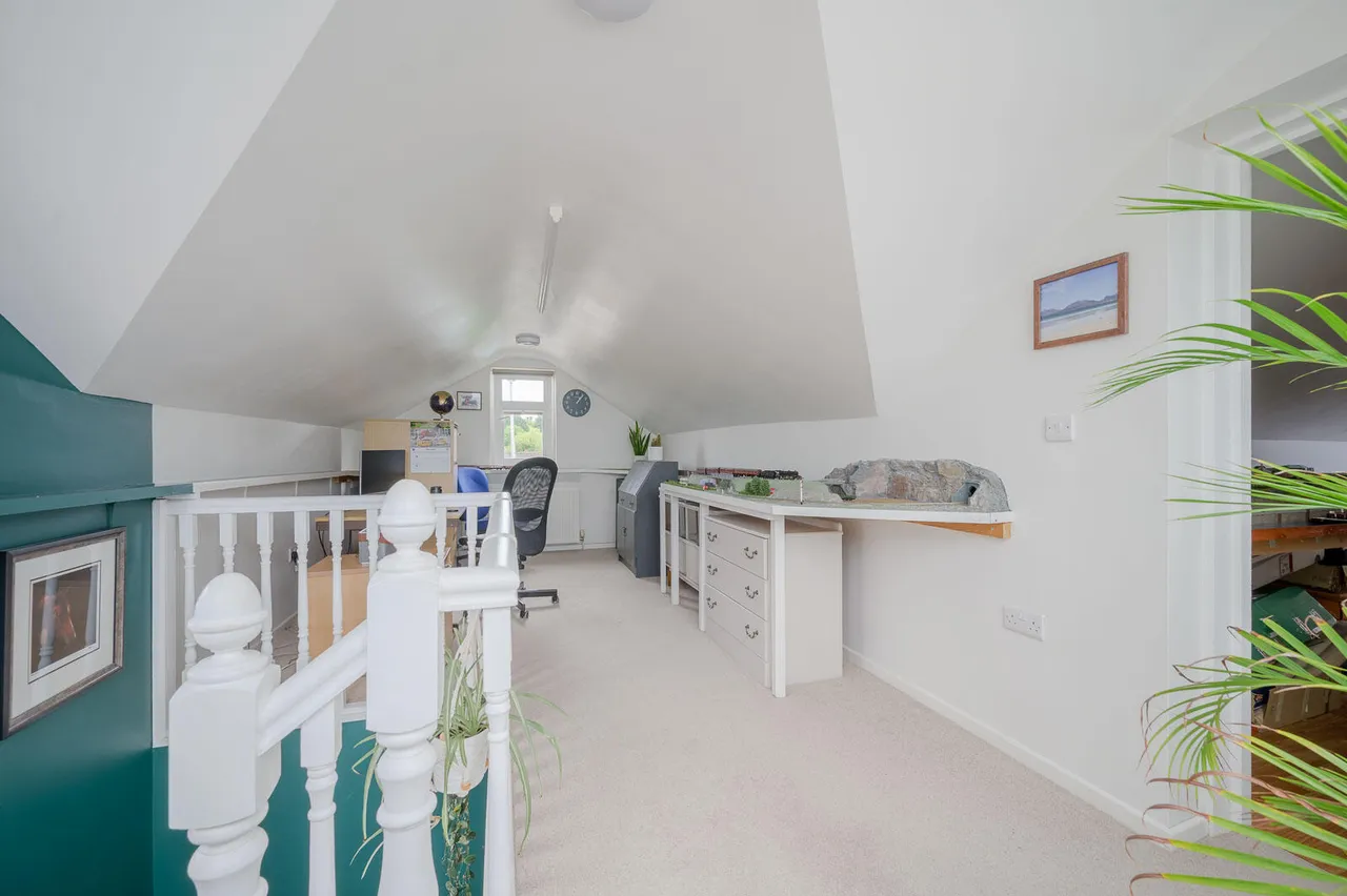 Craigdarragh Park East, seahill, BT18, photo 41