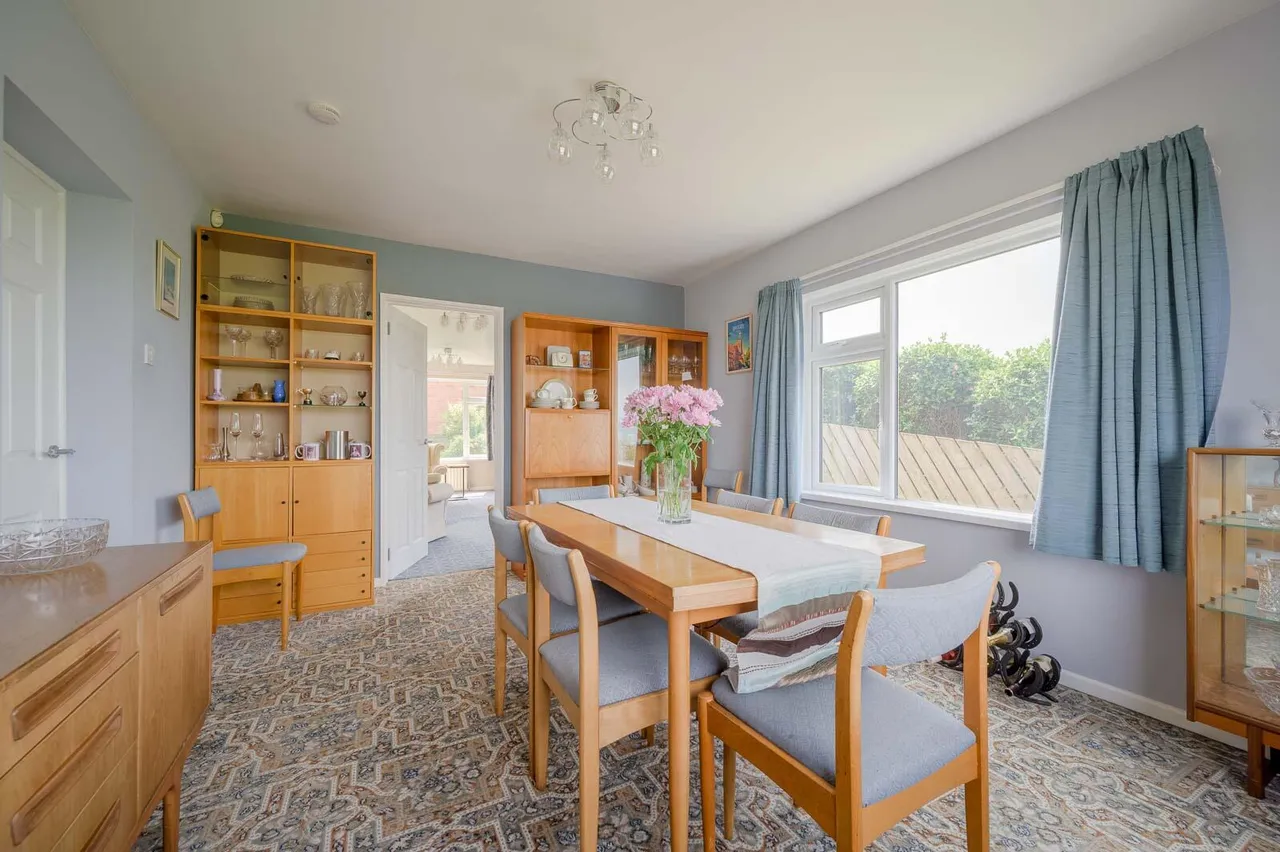 Craigdarragh Park East, seahill, BT18, photo 15