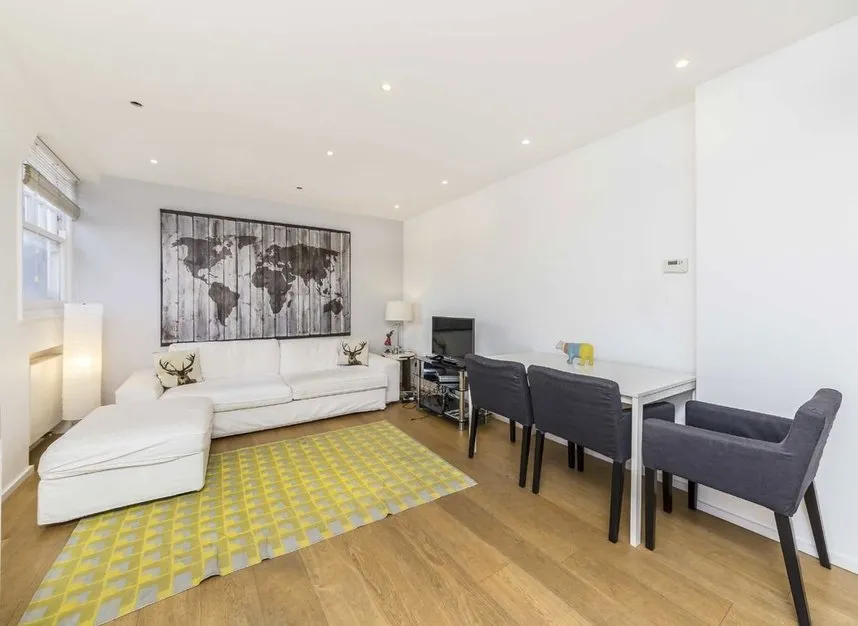 Culford Gardens, Chelsea, SW3, photo 2