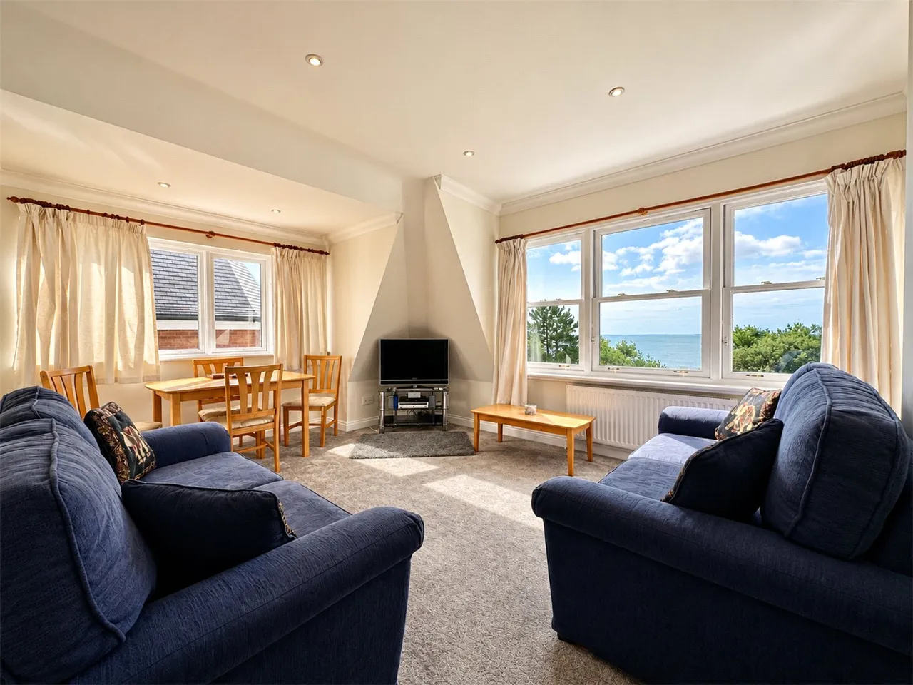 West Cliff Gardens, Bournemouth, BH2, photo 3