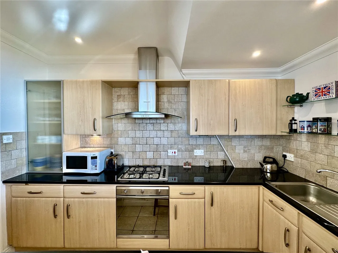 West Cliff Gardens, Bournemouth, BH2, photo 9