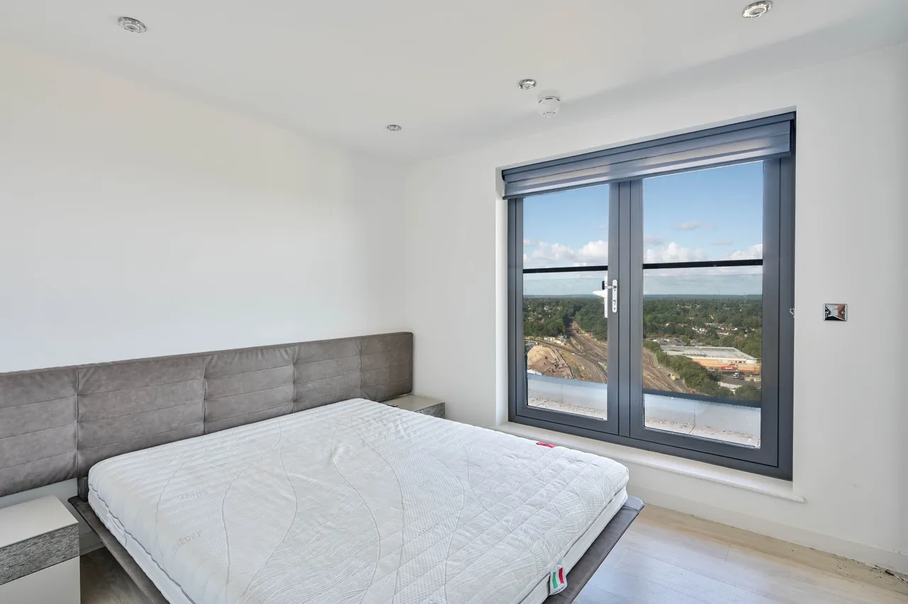 77 Olympian Heights, Guildford Road, Woking, photo 7