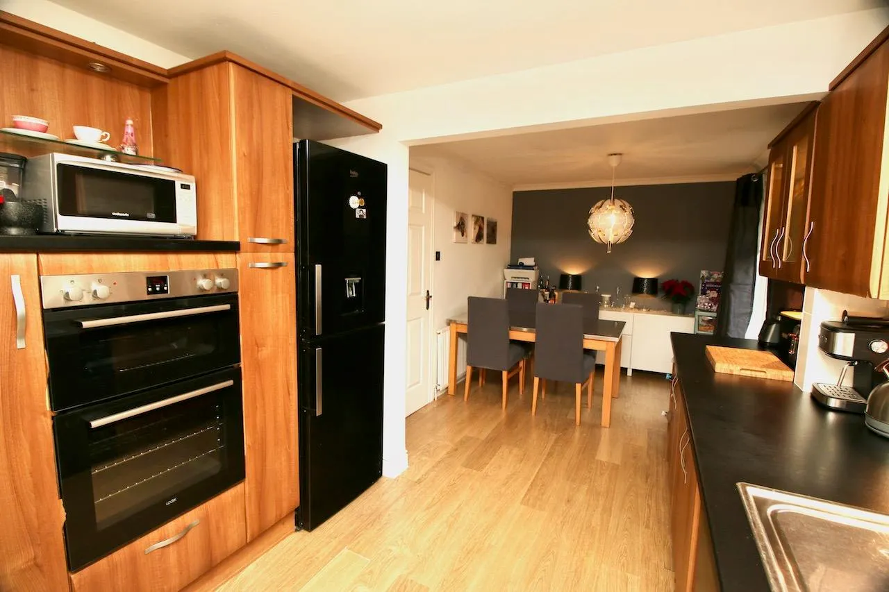 Callander Road, Carrickstone, G68 0BT, photo 10