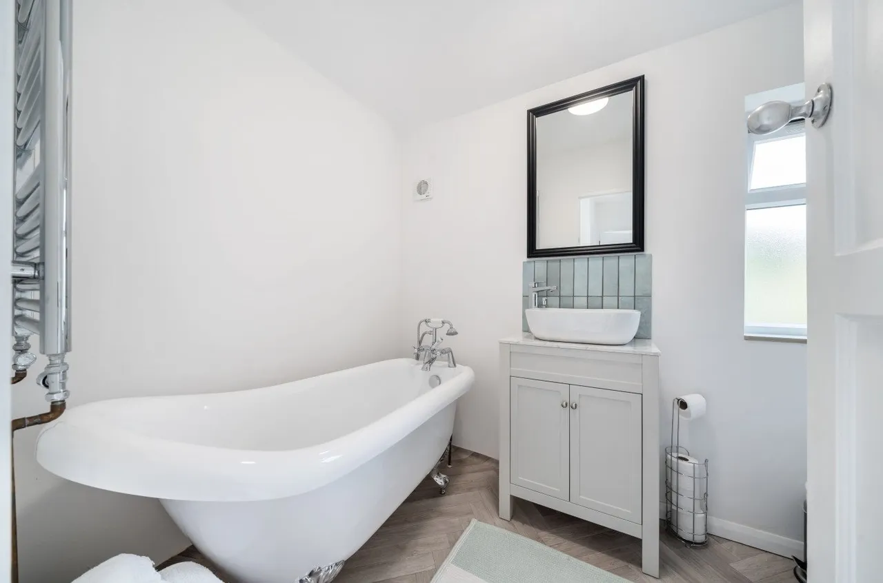 Ravenscourt Road, BR5, photo 18