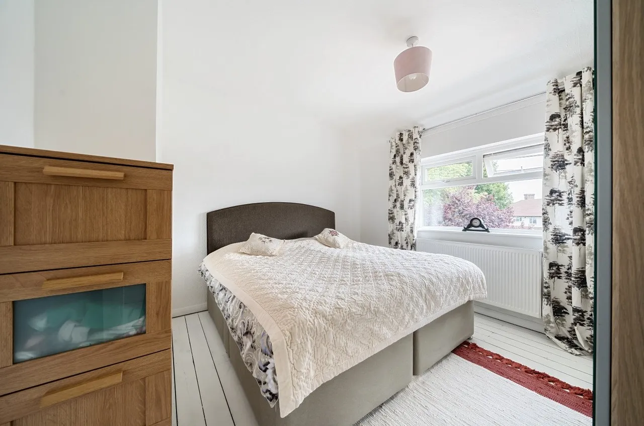 Ravenscourt Road, BR5, photo 15