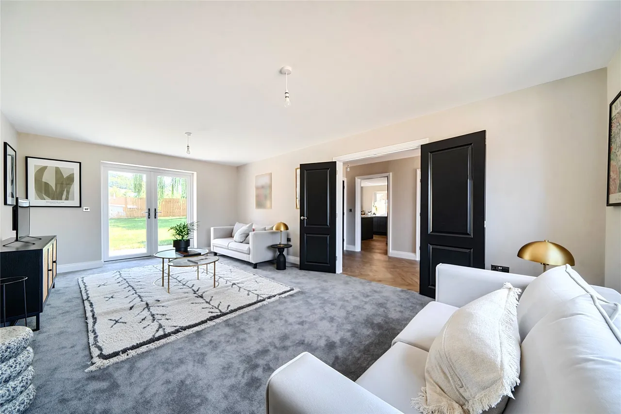 Raven Crescent, Westcott, HP18, photo 5