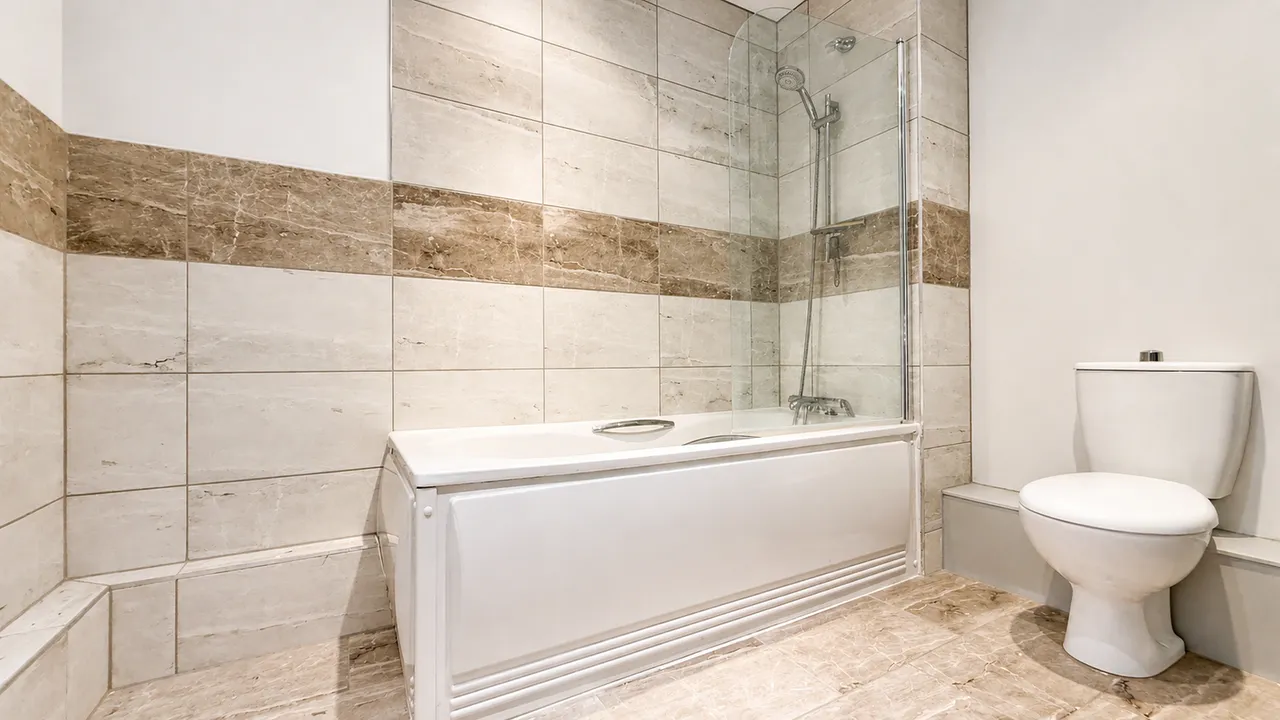 Kings Way, Folkestone, CT19 5UX, photo 9