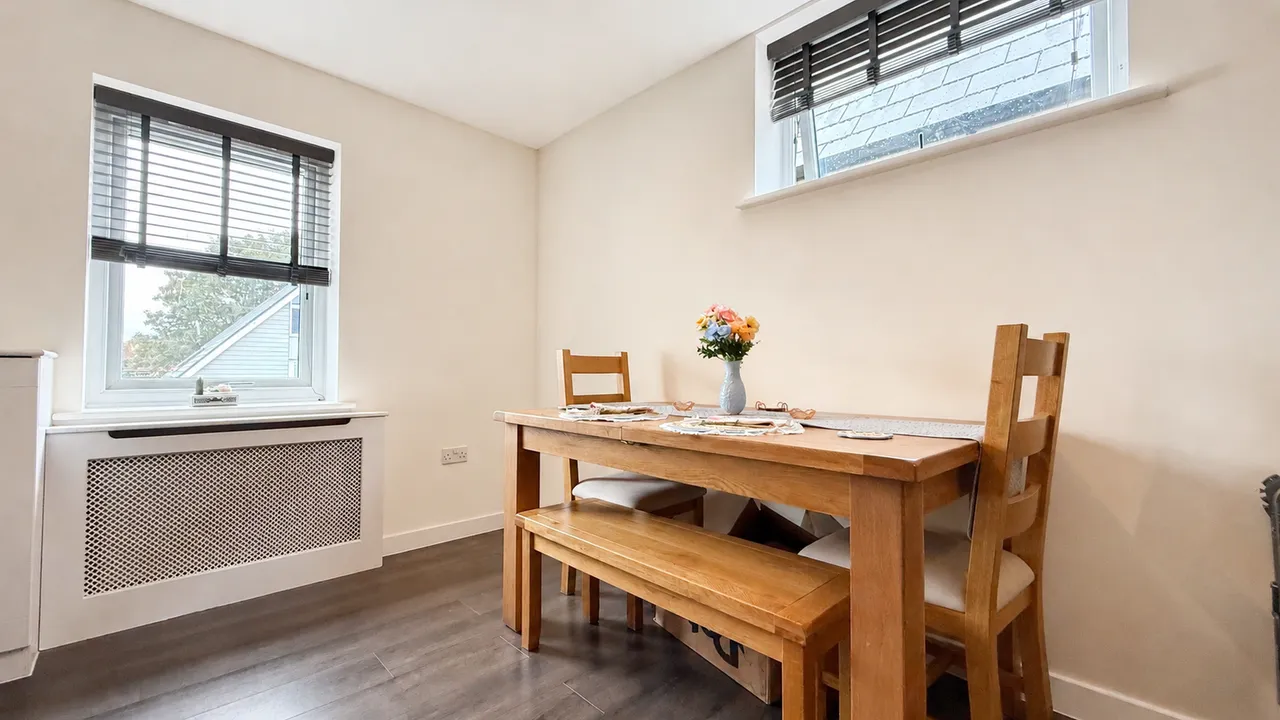 Kings Way, Folkestone, CT19 5UX, photo 3