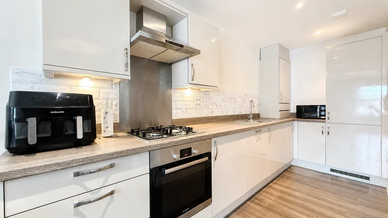 Kings Way, Folkestone, CT19 5UX, photo 4