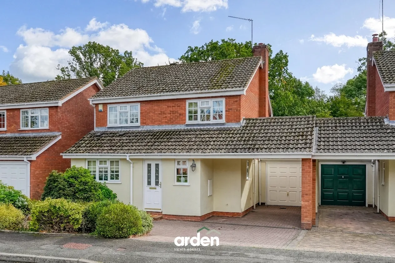 4 bed house for sale, Kempsford Close, Redditch, B98