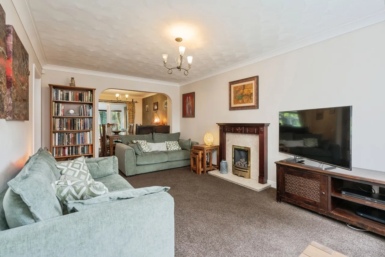 Farleigh Close, Westhoughton, BL5, photo 4