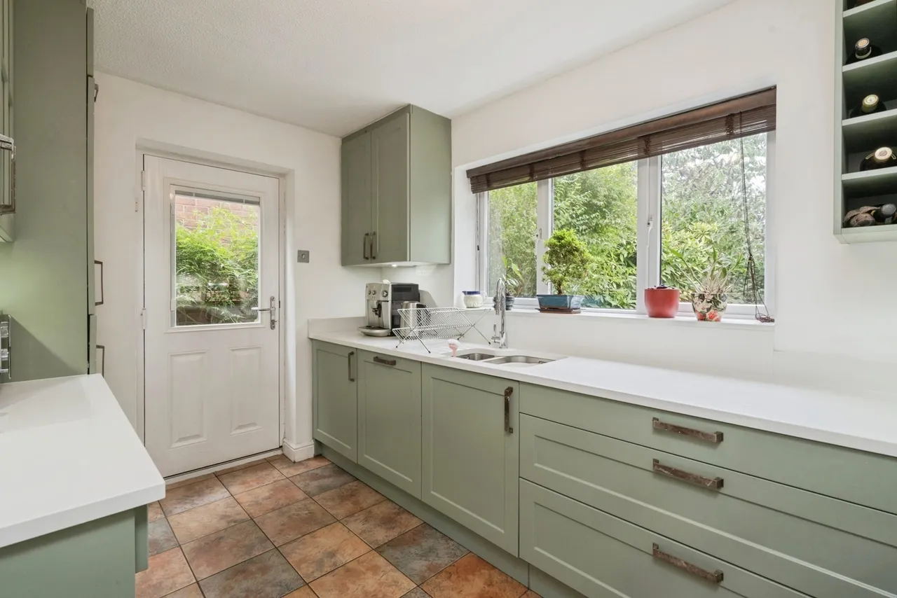 Farleigh Close, Westhoughton, BL5, photo 12