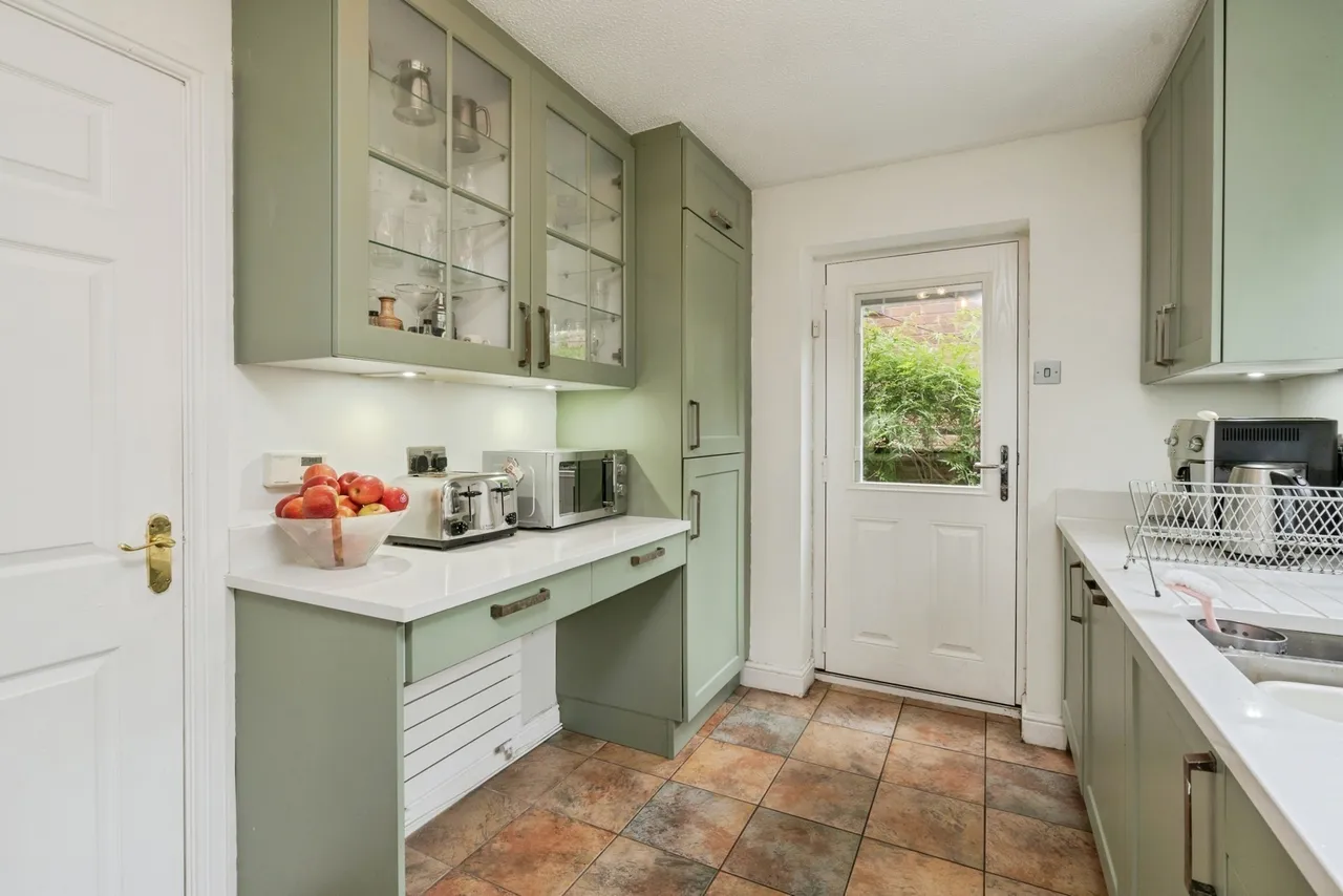 Farleigh Close, Westhoughton, BL5, photo 13