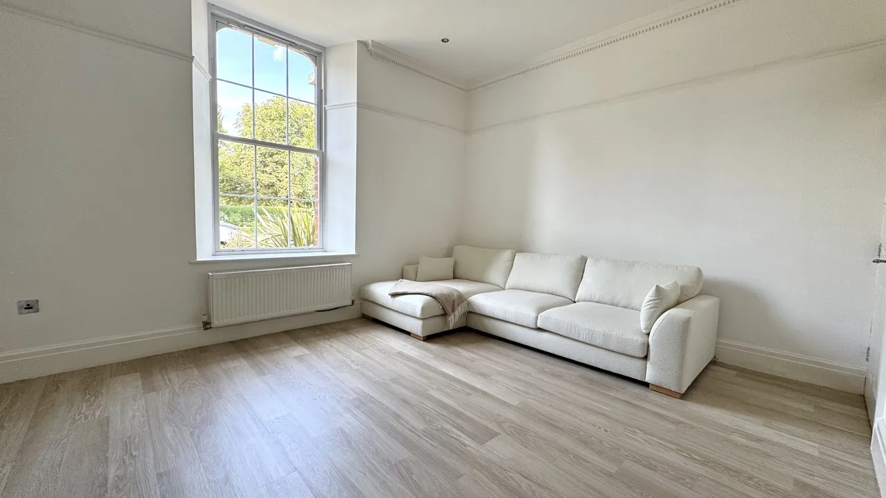 Nightingale Court, Burntwood, WS7, photo 4