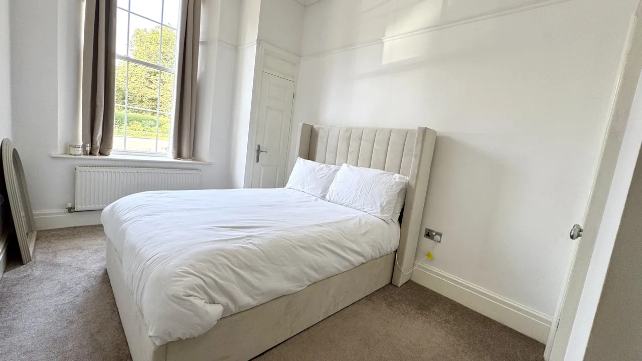 Nightingale Court, Burntwood, WS7, photo 5