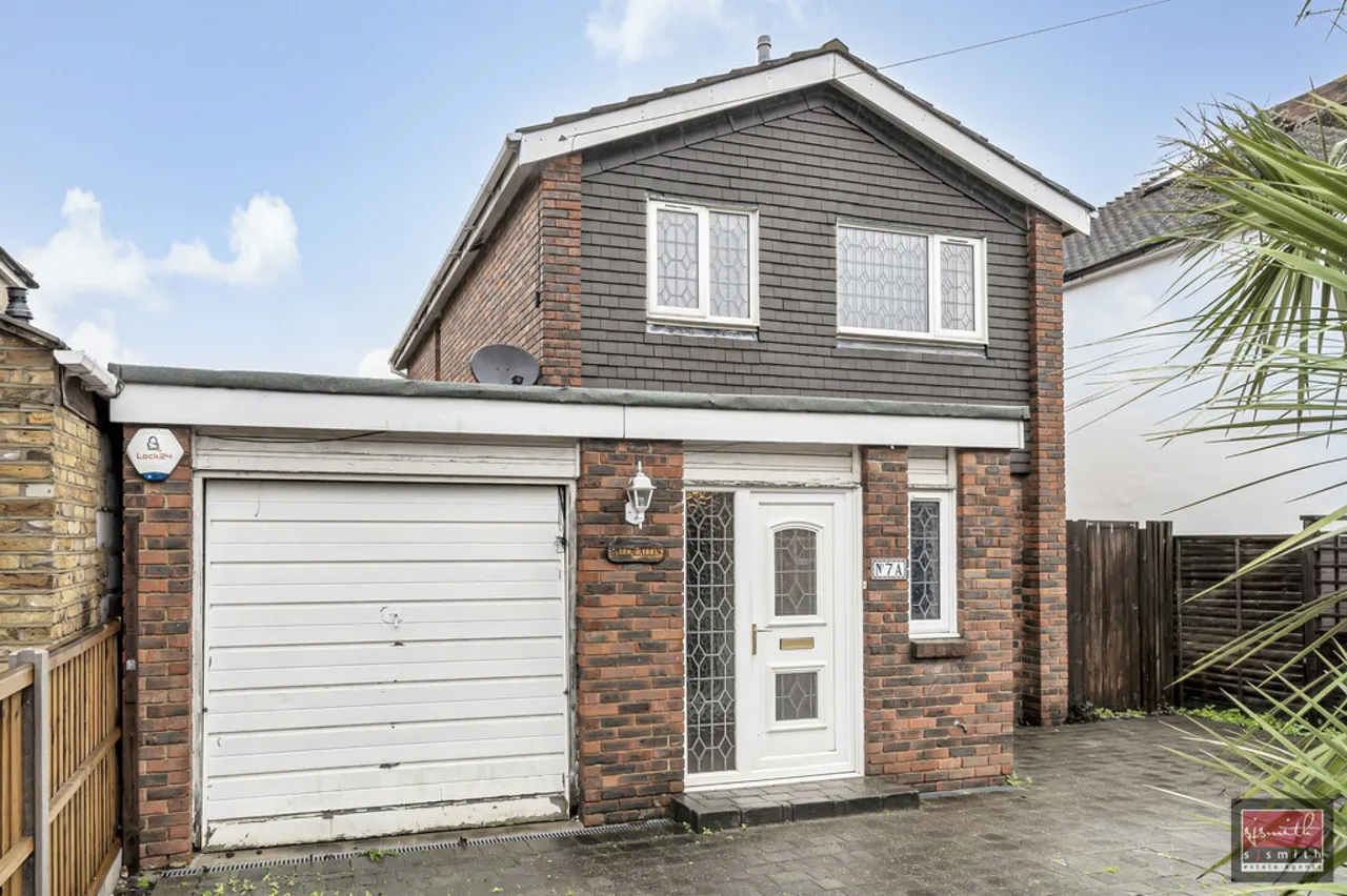 Ford Road, Ashford, TW15, photo 12