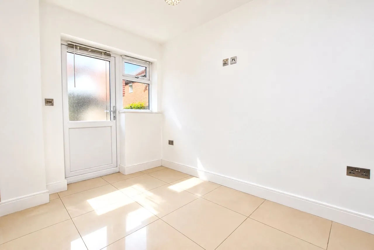 Samson Close, Aldershot, GU11, photo 4