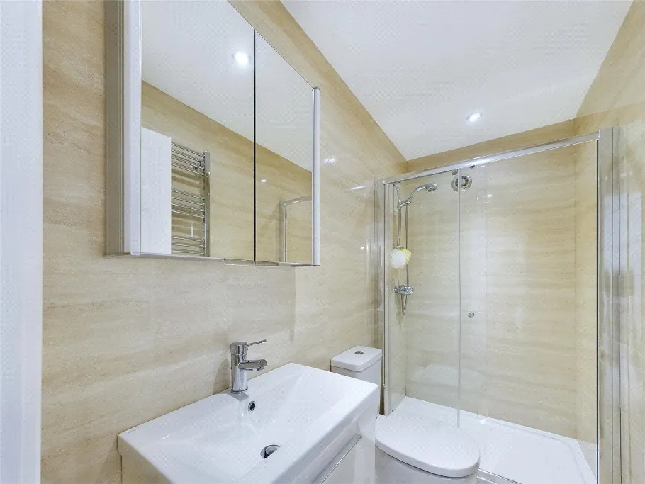 Padstow, PL28, photo 17
